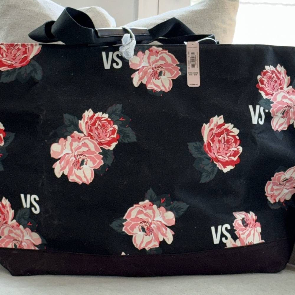 NWT Victoria's Secret XL Weekender Travel Tote Beach Bag w/Removable Strap - Picture 4 of 15
